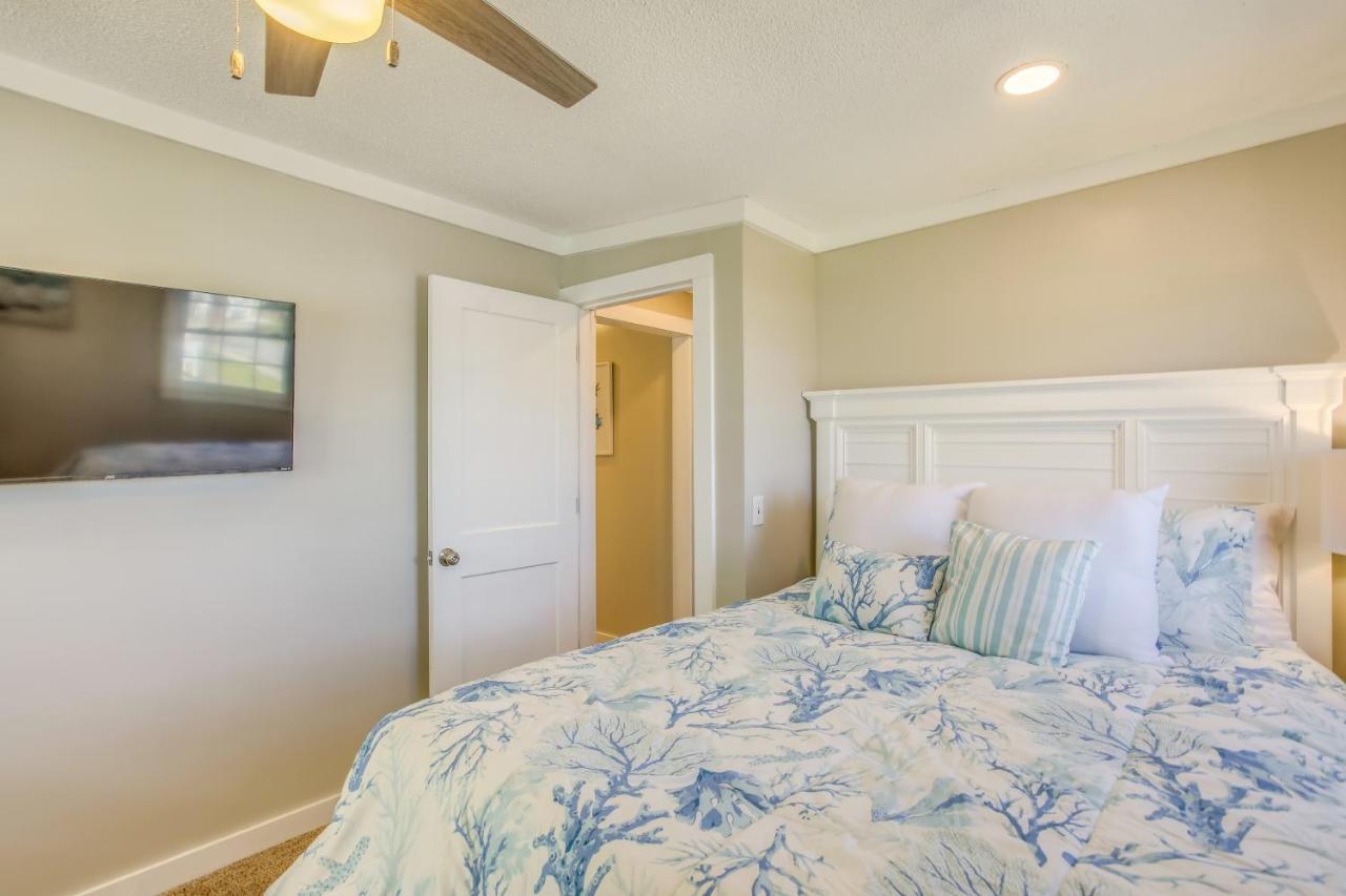 Waterfront North Myrtle Beach Home With Pool And Deck Exterior foto